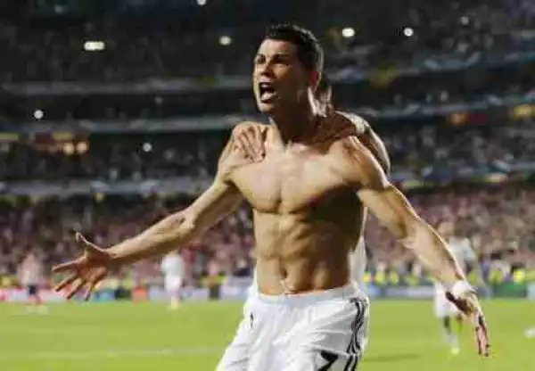 Top Ten Strongest Footballers 2015 - 2017 (Photos)
